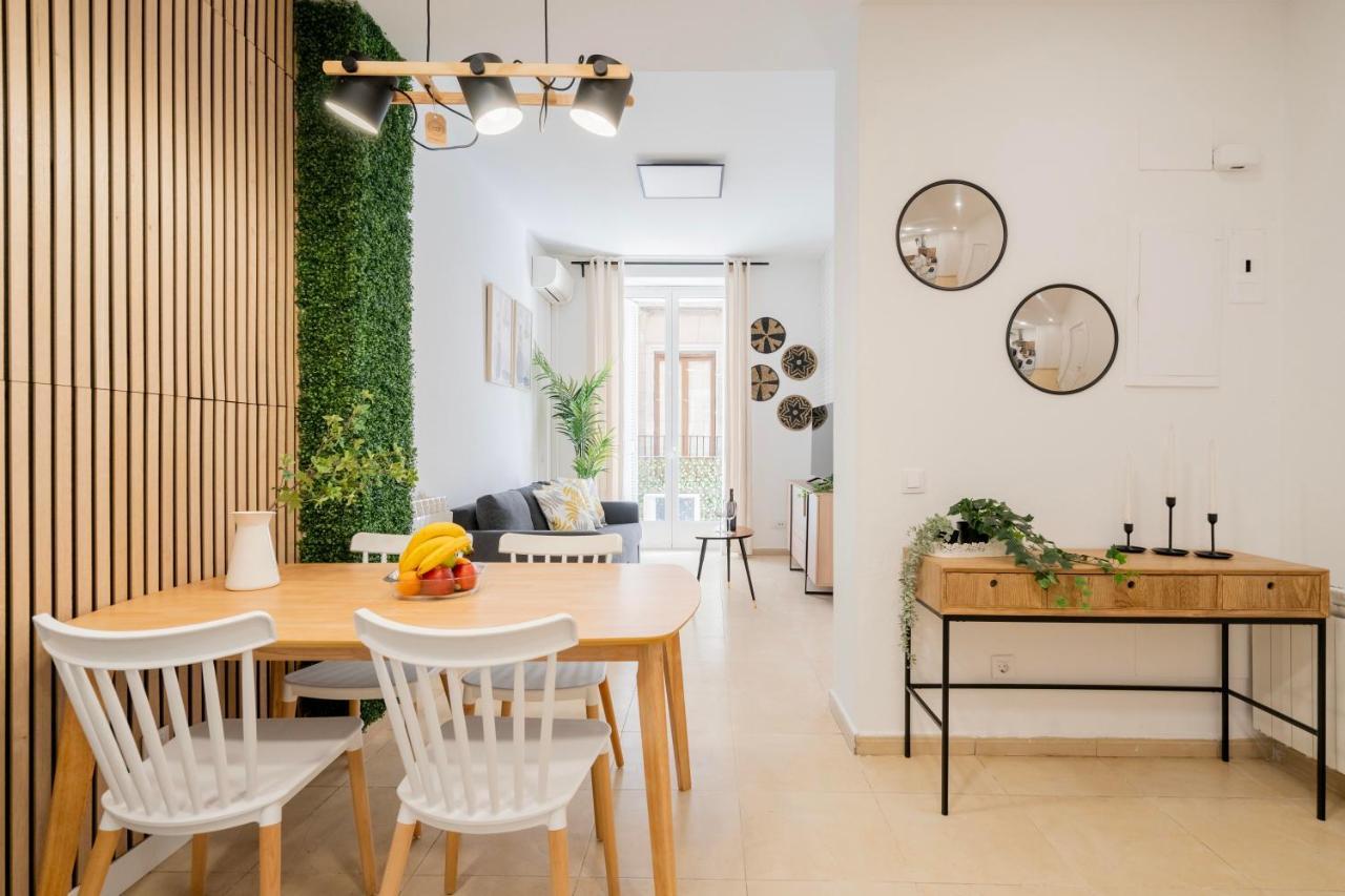 For You Rentals Elegante Y Bonito Apartamento Temporal En El Corazon De Madrid Inf1C Eksteriør billede